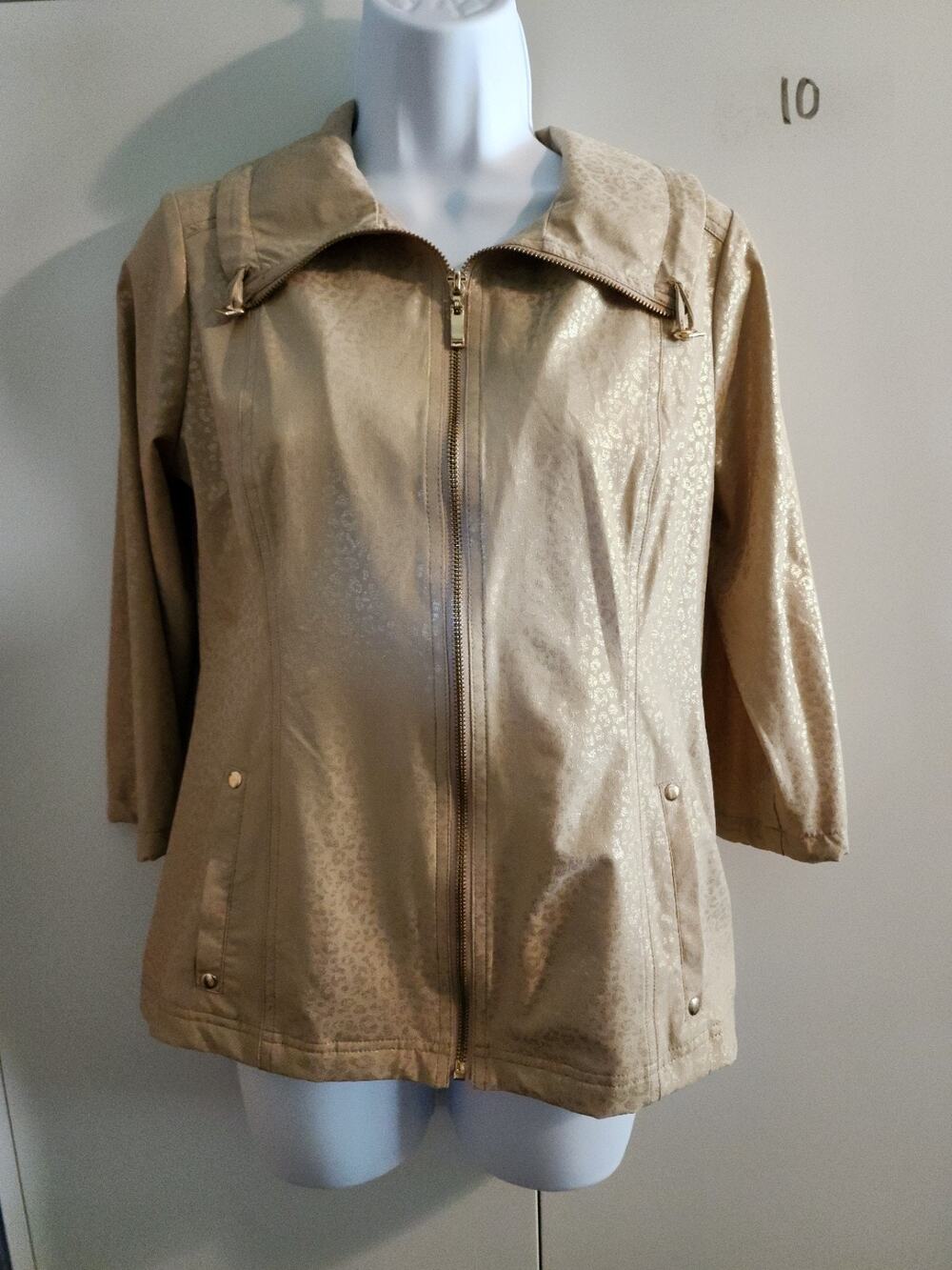 Laura Ashley Petite Women PS Metallic Gold Animal Leopard Zip Jacket
